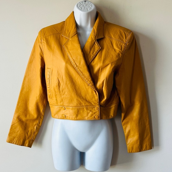 VINTAGE Yellow Cropped Genuine Leather Double Breast Jacket By Yucatan Bay Sz M - Picture 8 of 13